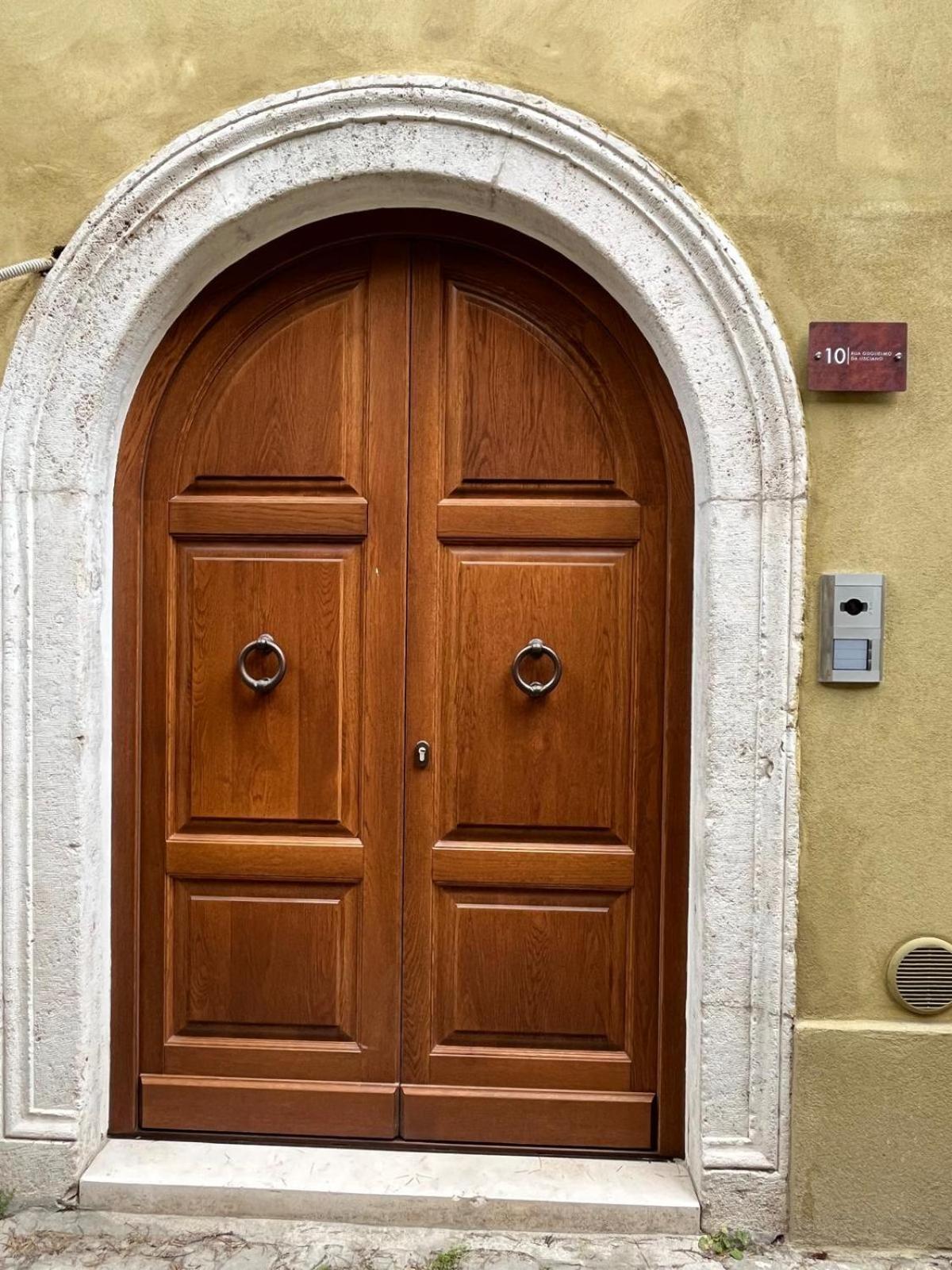 Charme In Centro With Private Parking Lägenhet Ascoli Piceno Exteriör bild